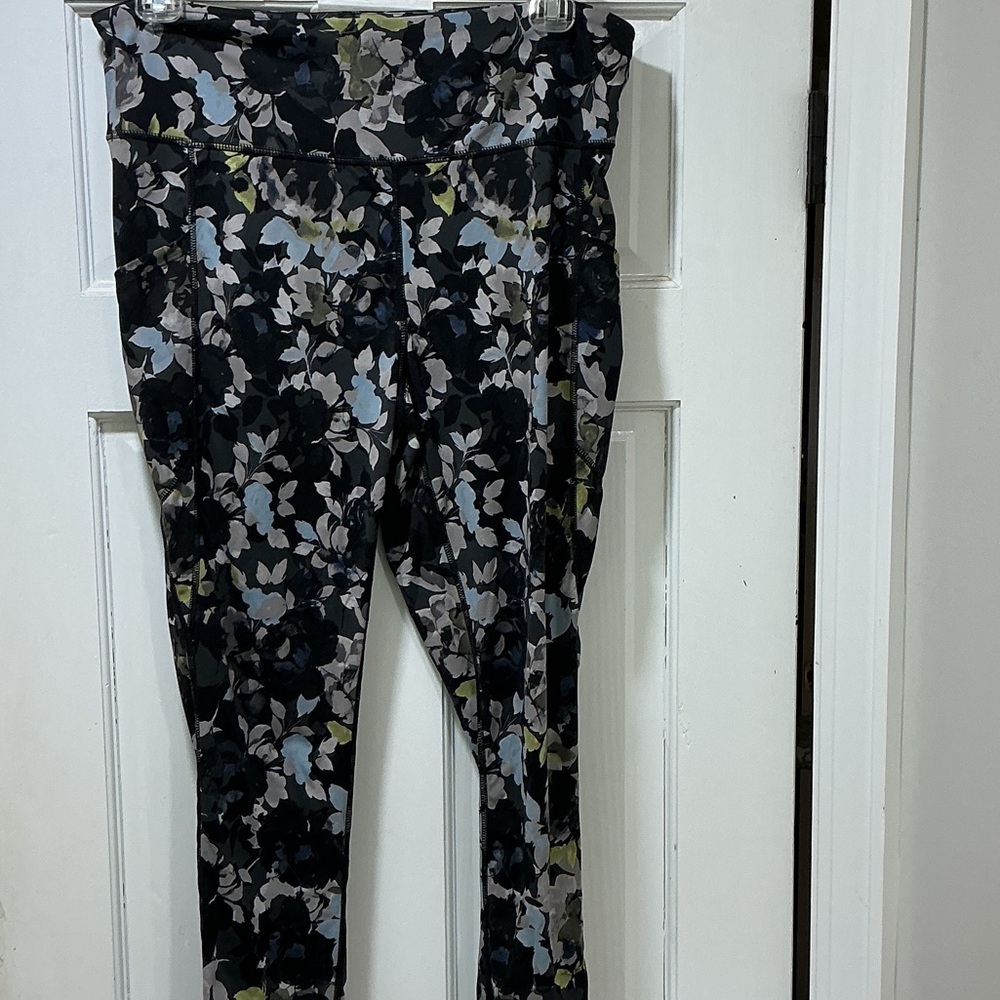 J Jill HIgh Fit Performance Waist Floral Leggings